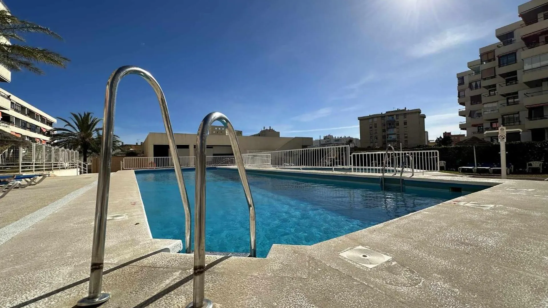 Apartamento Con Vista Al Mar En La Mitica Nogalera Torremolinos Daire